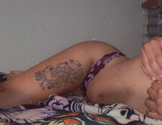 OnlyFans cuenta redbonemarie header 2