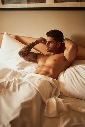 OnlyFans cuenta diegozurek avatar 1