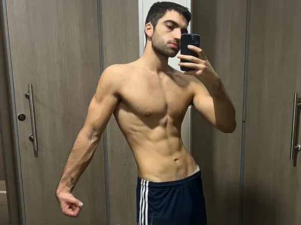 OnlyFans account  cornettoo avatar 1