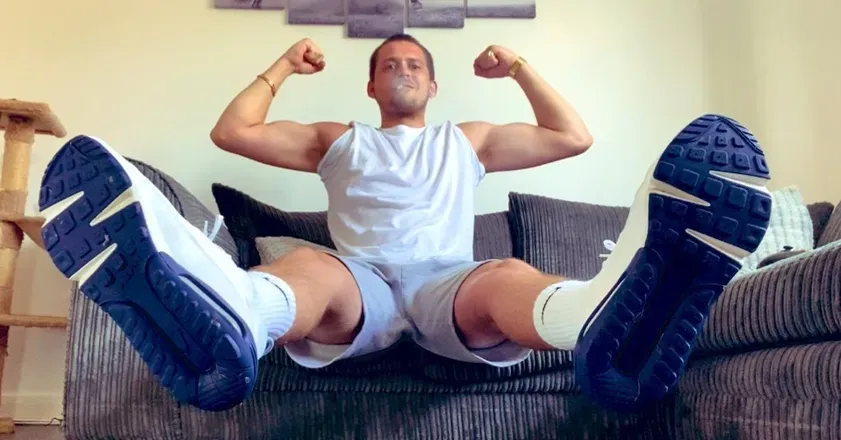 OnlyFans cuenta straightbritishstud header 2