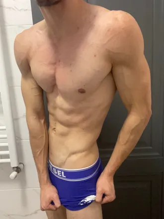 OnlyFans cuenta jeremyyours header 2
