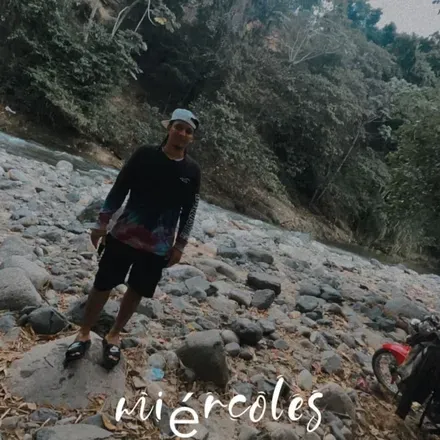 OnlyFans cuenta lalloneg_13 header 2