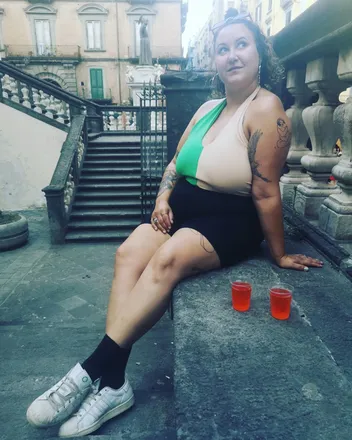 OnlyFans cuenta sherryaeri header 2