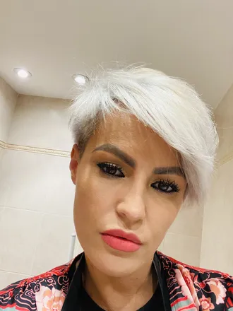 OnlyFans account  u148147831 header 2