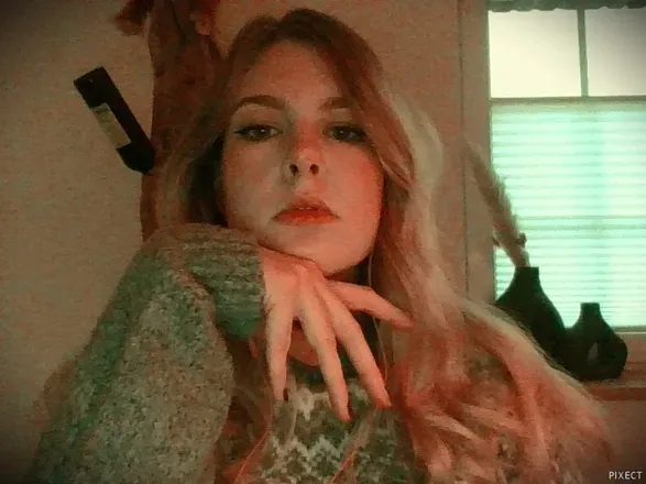 OnlyFans cuenta lovelylonglegs96 header 2