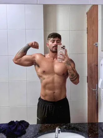OnlyFans account  risf1t avatar 1