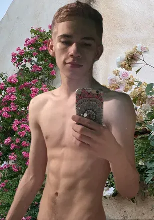 OnlyFans cuenta pinkyroseboi avatar 1