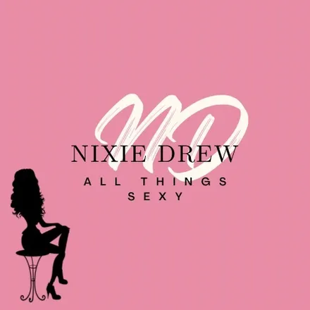 OnlyFans cuenta nixiedrew header 2