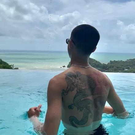OnlyFans cuenta iiamtonmai header 2