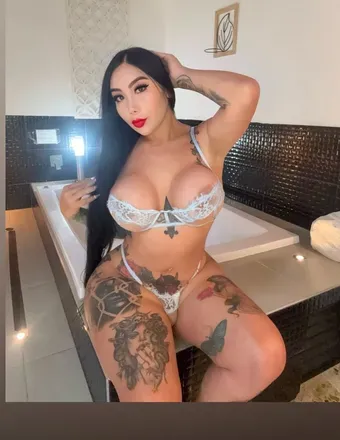 OnlyFans cuenta arianasanta01 avatar 1
