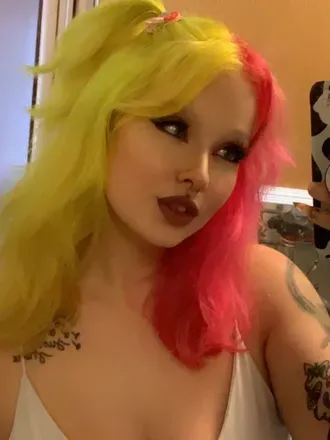 OnlyFans cuenta intrusiv_thot avatar 1
