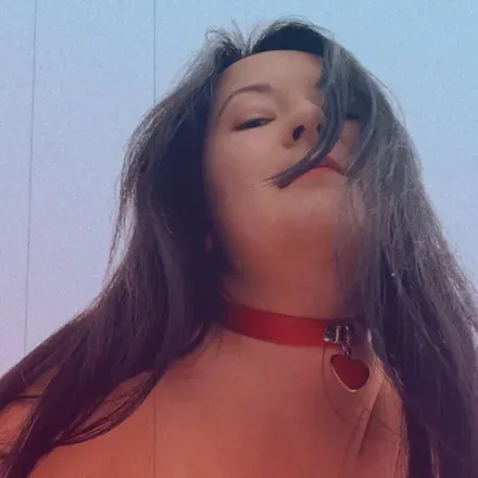 OnlyFans cuenta magalie_mi avatar 1