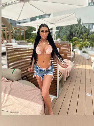 OnlyFans cuenta znyzen97 header 2