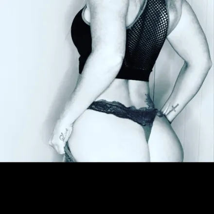OnlyFans cuenta goldie_loxx54 header 2