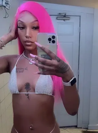 OnlyFans cuenta thedollbratt avatar 1