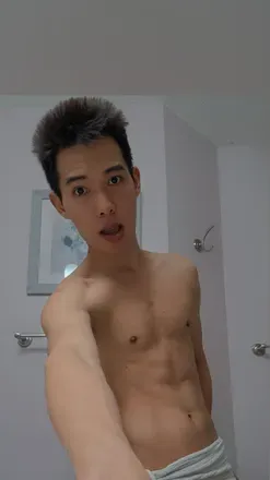 OnlyFans account  guythewin avatar 1