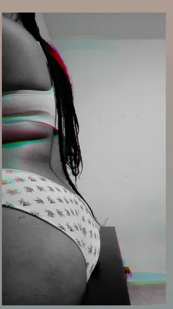 OnlyFans cuenta provocative_lips header 2