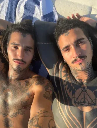 OnlyFans account  twinsvb avatar 1