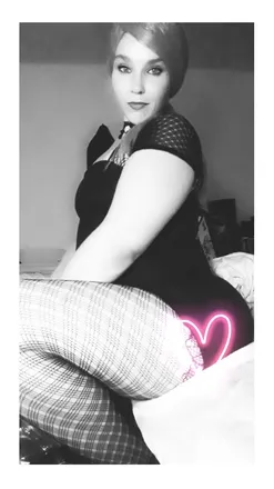 OnlyFans cuenta mzthickuhmz header 2