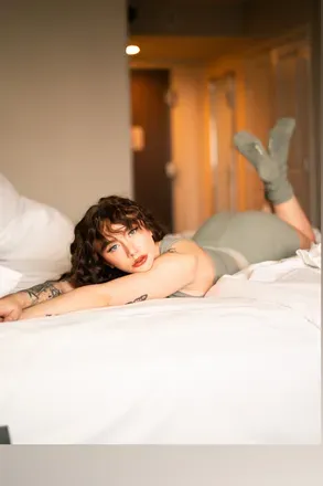 OnlyFans cuenta dakotadanette header 2