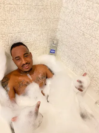 OnlyFans cuenta thareal_cfn header 2