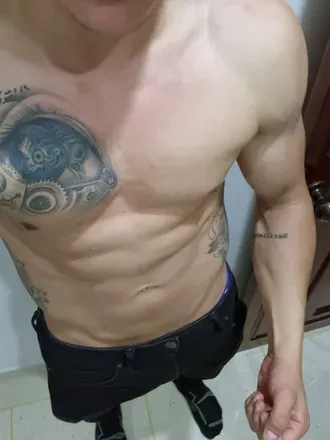 OnlyFans cuenta hache23.3 avatar 1