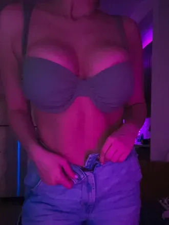 OnlyFans cuenta rebeckaxoxo avatar 1