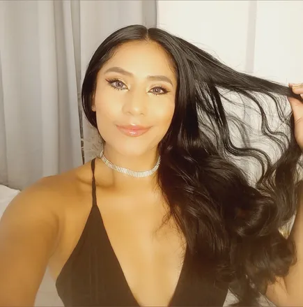 OnlyFans account  amara_7 header 2