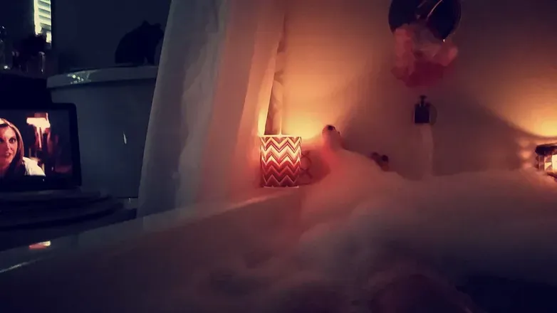 OnlyFans account  lollipoptoesies header 2
