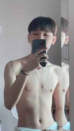 OnlyFans account  pichanmath header 2