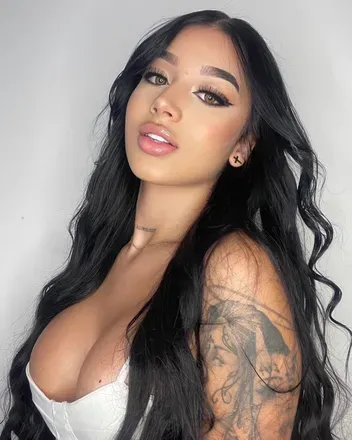 OnlyFans cuenta esmeraldamodel avatar 1