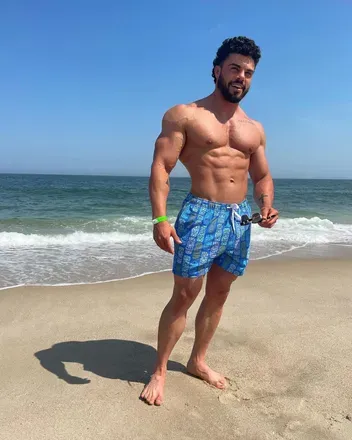 OnlyFans account  tonedup avatar 1