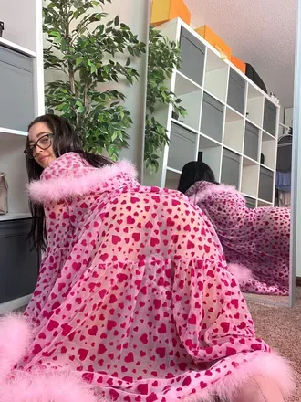 OnlyFans account  babygirlhoneybun header 2