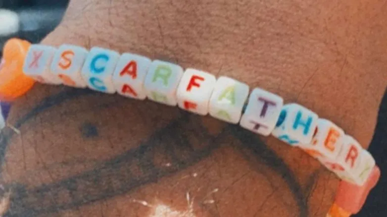 OnlyFans cuenta scarfather header 2