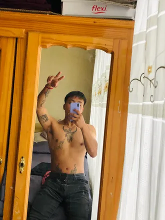 OnlyFans cuenta brandon_mg header 2