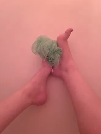 OnlyFans cuenta fetishfairyfootsie header 2