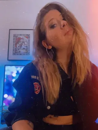 OnlyFans cuenta surfingwavesgirl avatar 1
