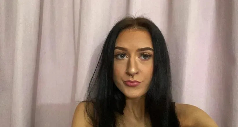 OnlyFans account  slimsexysophie avatar 1