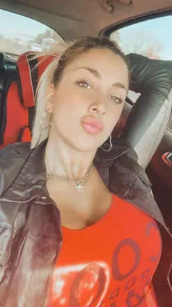 OnlyFans cuenta meli.meli header 2