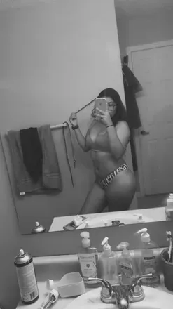 OnlyFans cuenta localbaddie avatar 1