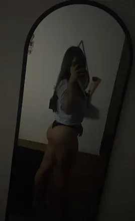 OnlyFans account  cherry.b21 avatar 1
