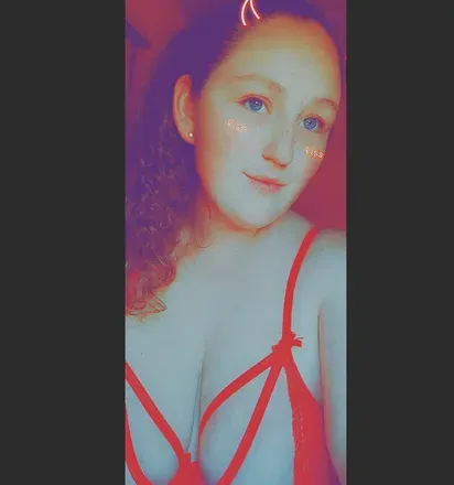 OnlyFans cuenta rosered731 avatar 1