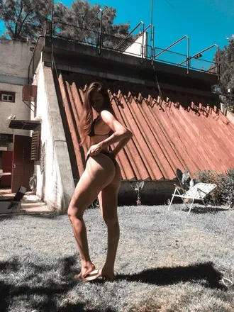 OnlyFans cuenta solsanchez header 2