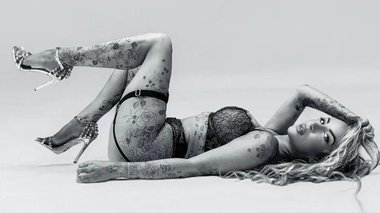 OnlyFans cuenta saffronssecrets header 2