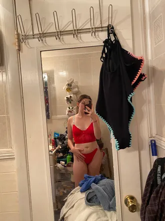 OnlyFans account  buggmakeitbounce header 2