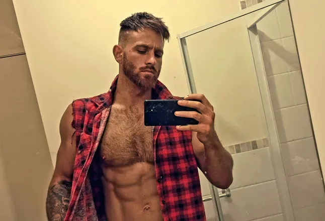 OnlyFans account  sam_hunter header 2