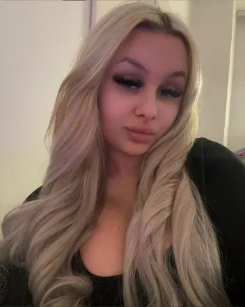OnlyFans cuenta leonie_barbie avatar 1