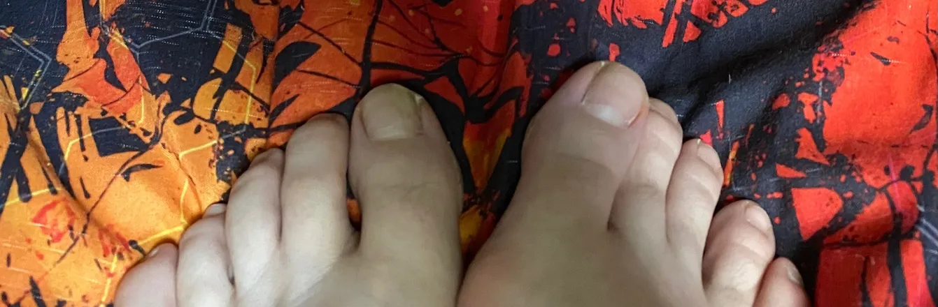 OnlyFans account  geminitoebeans header 2