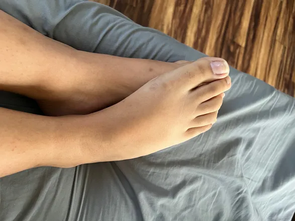 OnlyFans cuenta danisfeet583 header 2