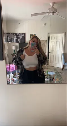 OnlyFans cuenta honeybcombs avatar 1